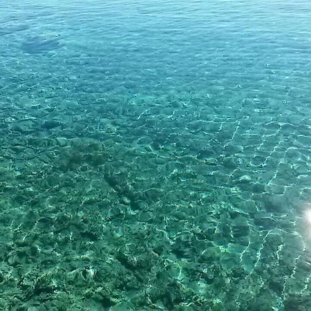 Villetta Frontemare Аллисте Экстерьер фото